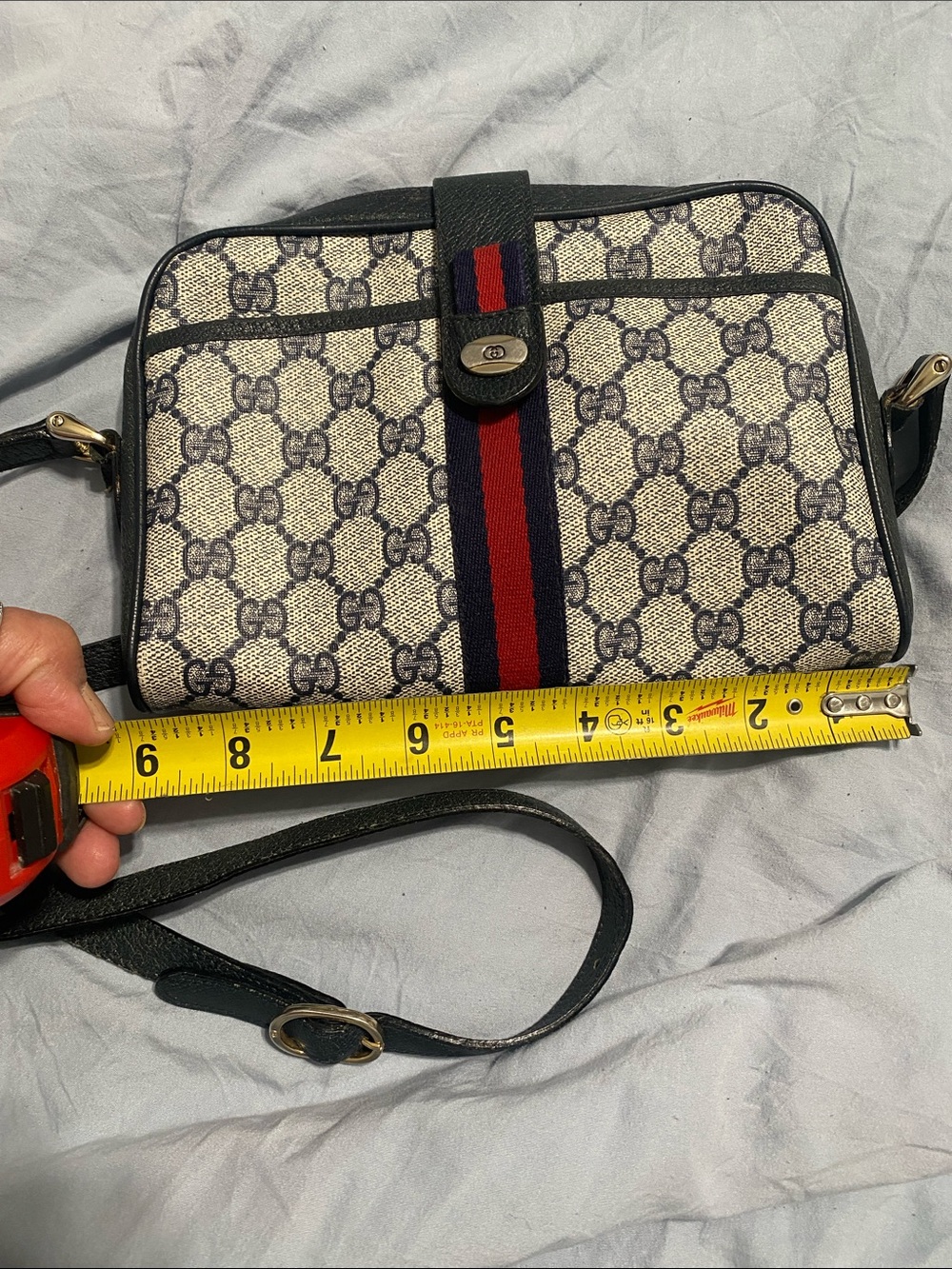 Gucci Beige GG Supreme Canvas Crossbody with Red & Blue Web - Picture 12 of 13
